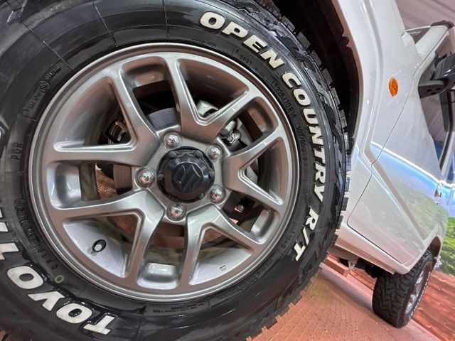 SUZUKI JIMNY 4WD 2024 Image 31