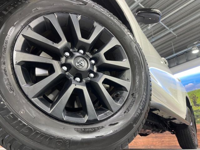 TOYOTA LANDCRUISER PRADO 2023 Image 31