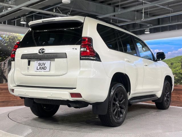 TOYOTA LANDCRUISER PRADO 2023 Image 31