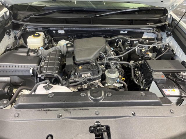 TOYOTA LANDCRUISER PRADO 2023 Image 31