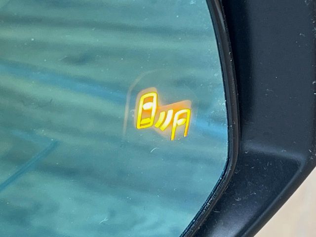 TOYOTA HARRIER HYBRID 2023 Image 31