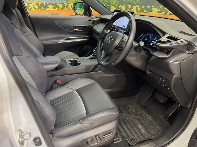 TOYOTA HARRIER HYBRID 2023 Image 31