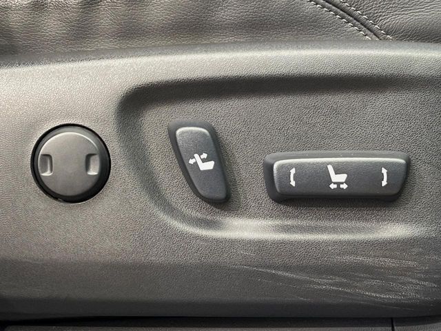 TOYOTA LANDCRUISER PRADO 2016 Image 31