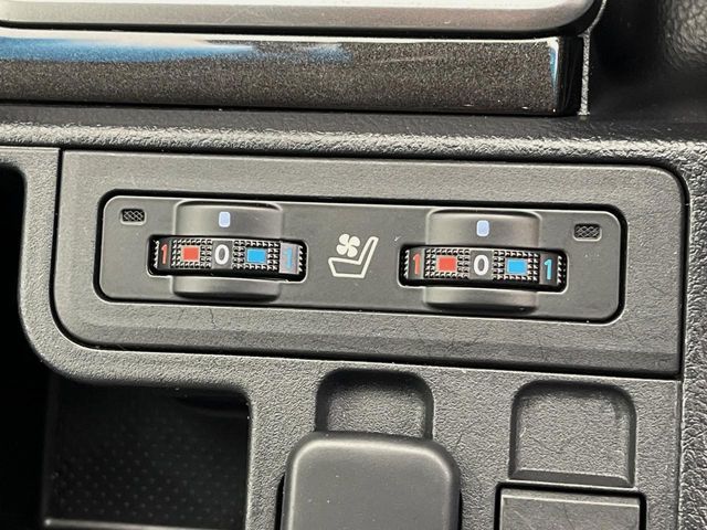 TOYOTA LANDCRUISER PRADO 2021 Image 31