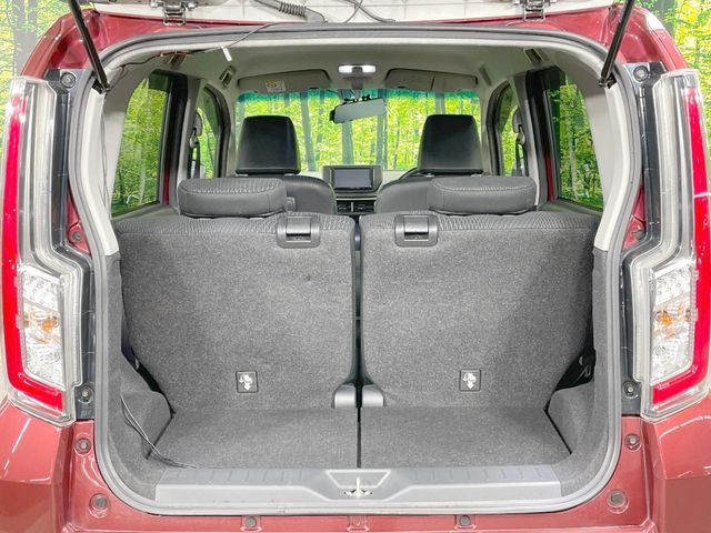 DAIHATSU MOVE CUSTOM 4WD 2015 Image 31