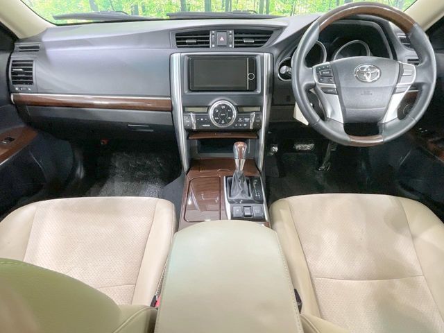 TOYOTA MARK X 2012 Image 31