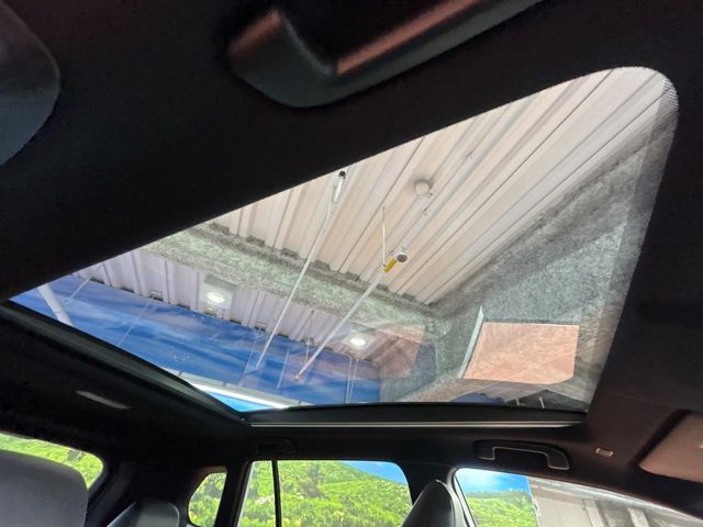 TOYOTA COROLLA CROSS HYBRID 2025 Image 31