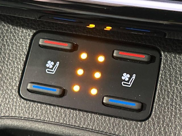 TOYOTA COROLLA CROSS HYBRID 2025 Image 31