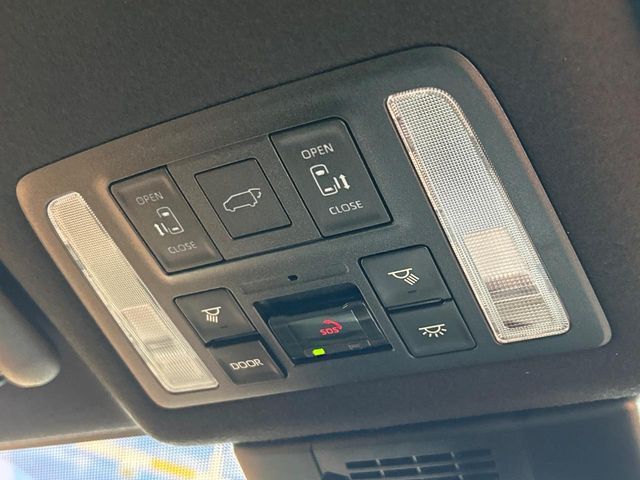 TOYOTA VOXY 2024 Image 31