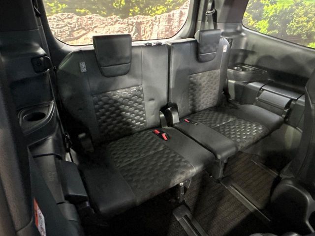 TOYOTA VOXY 2024 Image 31