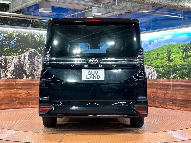 TOYOTA VOXY 2024 Image 31