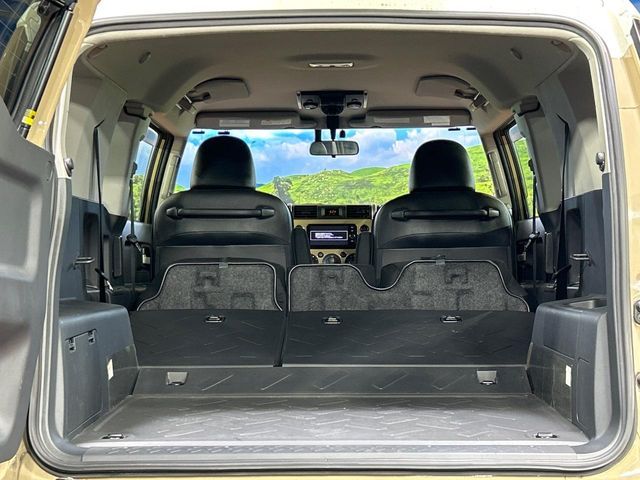 TOYOTA FJ CRUISER 4WD 2017 Image 31