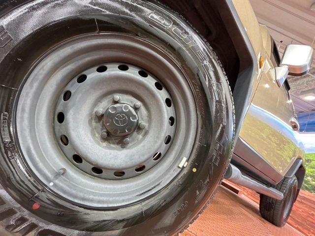 TOYOTA FJ CRUISER 4WD 2017 Image 31