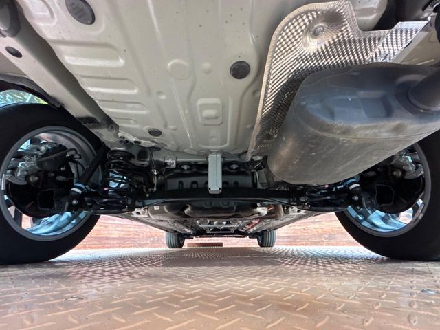 TOYOTA COROLLA CROSS HYBRID 2025 Image 31