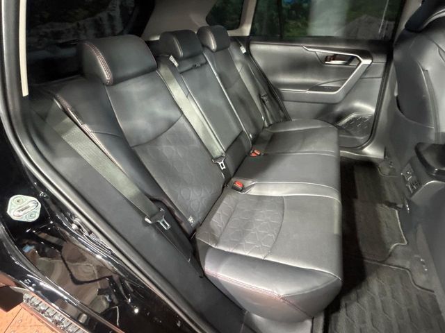 TOYOTA RAV4 4WD 2023 Image 31
