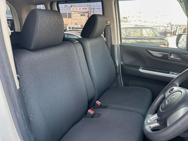 HONDA N BOX CUSTOM 2015 Image 31