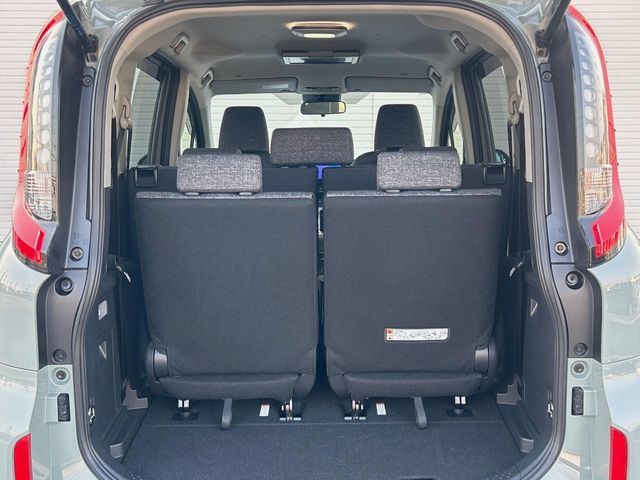 TOYOTA SIENTA HYBRID 2024 Image 31