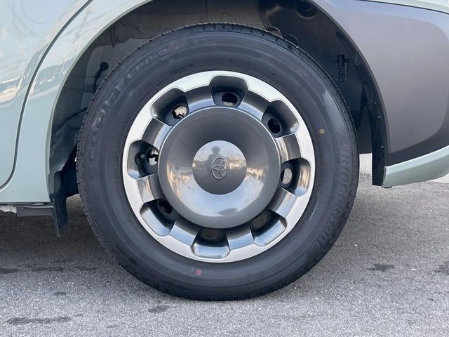 TOYOTA SIENTA HYBRID 2024 Image 31