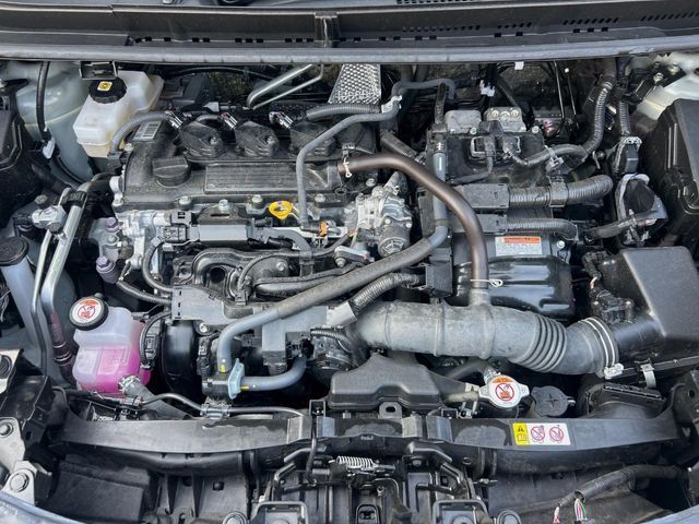 TOYOTA SIENTA HYBRID 2024 Image 31