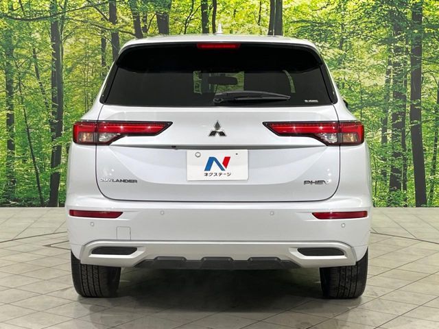 MITSUBISHI OUTLANDER PHEV 2023 Image 31