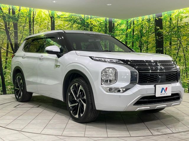 MITSUBISHI OUTLANDER PHEV 2023 Image 31