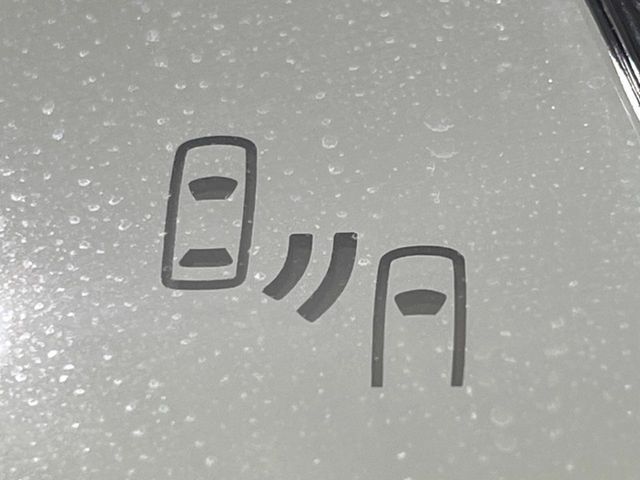 TOYOTA COROLLA CROSS HYBRID 2023 Image 31