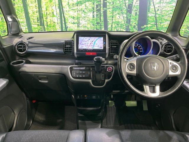 HONDA N BOX CUSTOM 2017 Image 31