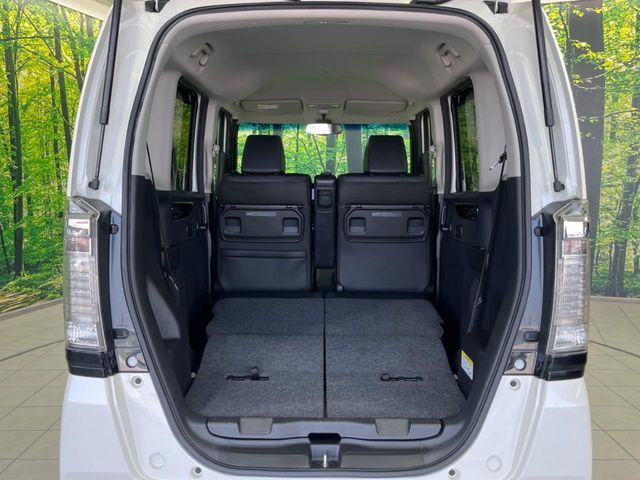 HONDA N BOX CUSTOM 2017 Image 31