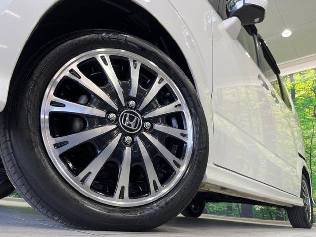 HONDA N BOX CUSTOM 2017 Image 31