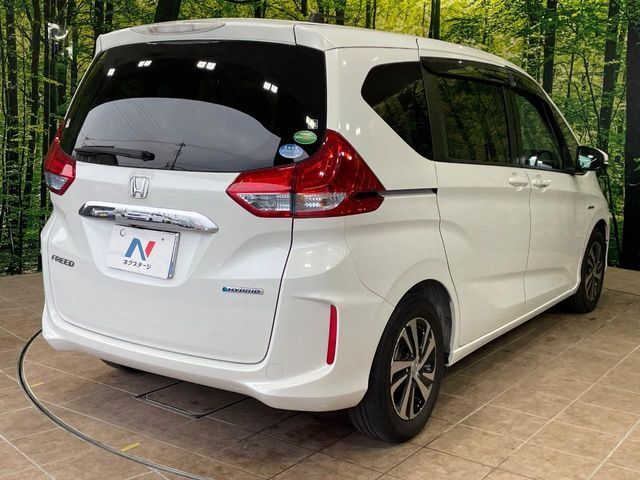 HONDA FREED HYBRID 2018 Image 31