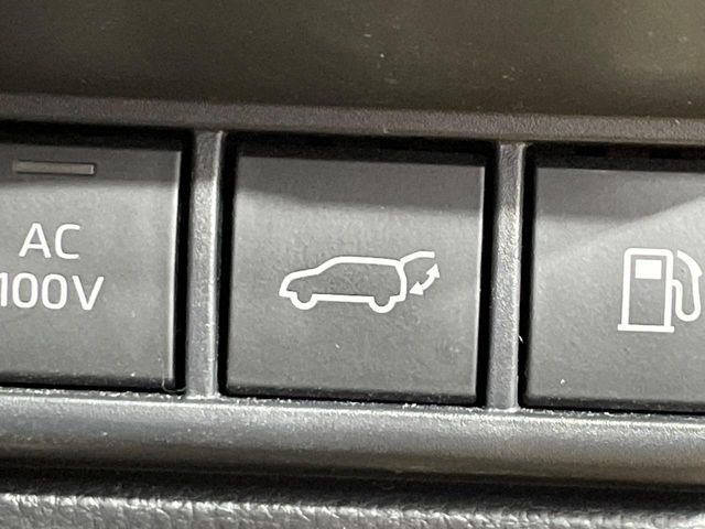 TOYOTA PRIUS 2023 Image 31