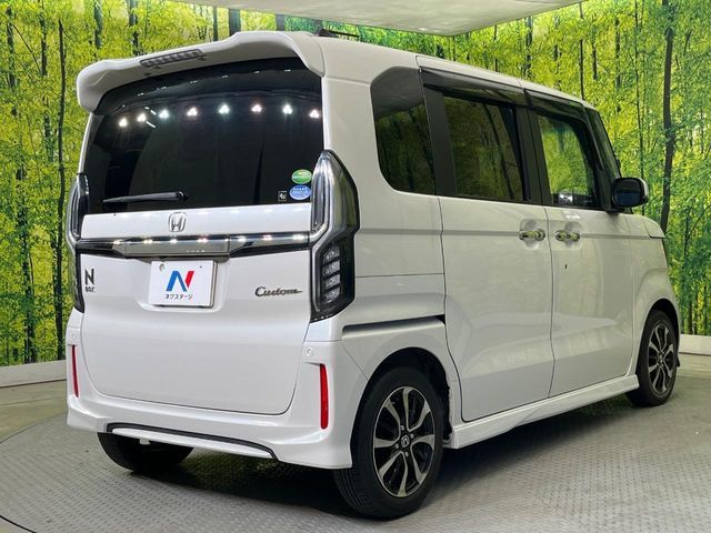 HONDA N BOX CUSTOM 2020 Image 31