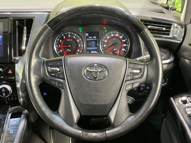 TOYOTA VELLFIRE 2018 Image 31