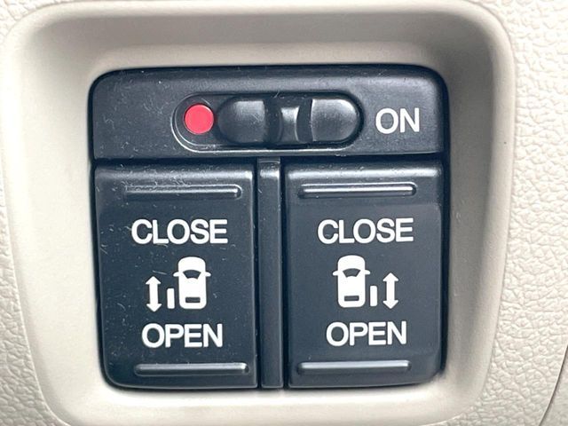 HONDA N BOX 2012 Image 31