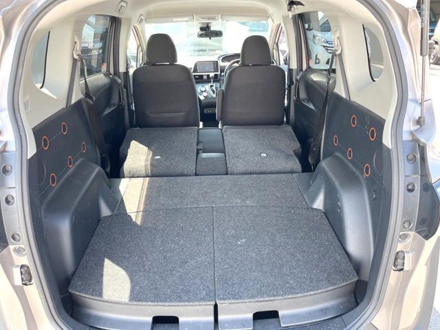 TOYOTA SIENTA 2021 Image 31