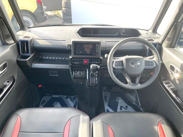 DAIHATSU TANTO CUSTOM 2021 Image 31