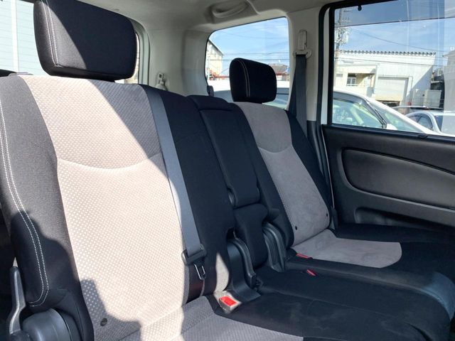 NISSAN SERENA  S-HYBRID 2013 Image 31