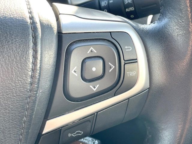 TOYOTA HARRIER 2WD 2017 Image 31