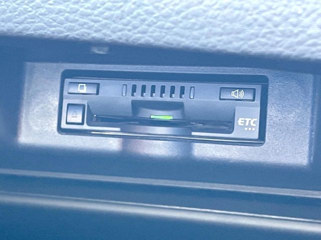 TOYOTA HARRIER 2WD 2017 Image 31