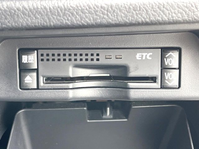 TOYOTA NOAH 2013 Image 31