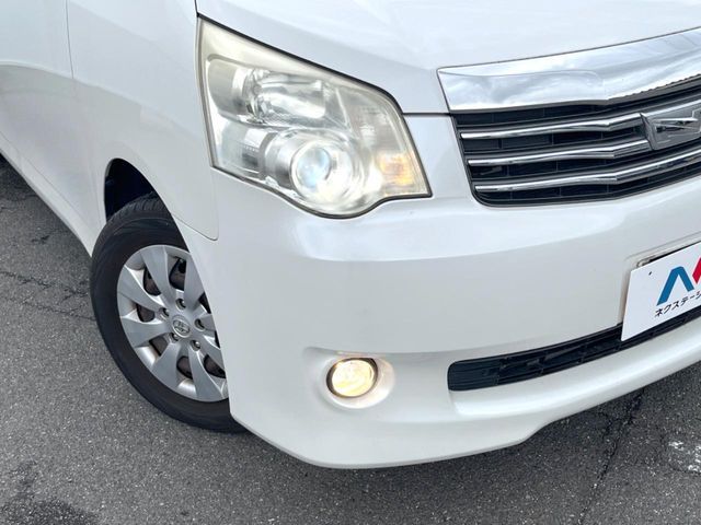 TOYOTA NOAH 2013 Image 31