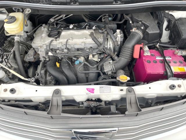 TOYOTA NOAH 2013 Image 31