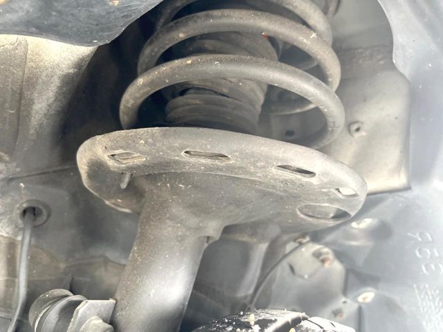 TOYOTA NOAH 2013 Image 31