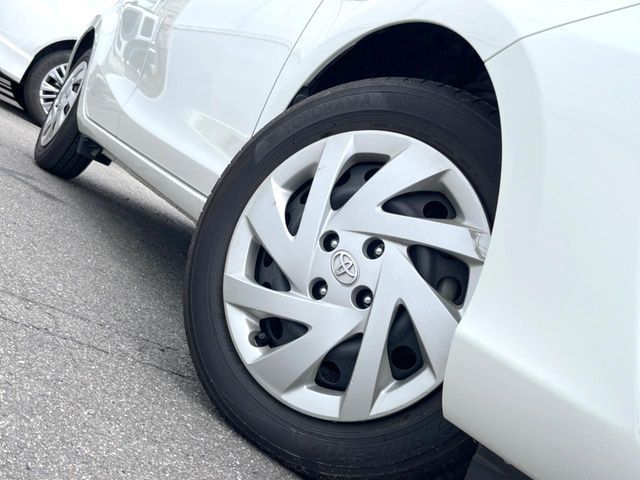 TOYOTA AQUA 2015 Image 31