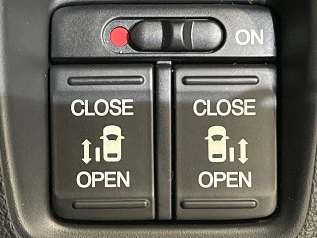 HONDA N BOX CUSTOM 2015 Image 31