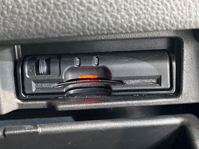 NISSAN SERENA  S-HYBRID 2015 Image 31