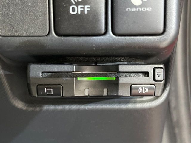 TOYOTA AQUA 2013 Image 31