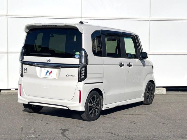 HONDA N BOX CUSTOM 2020 Image 31