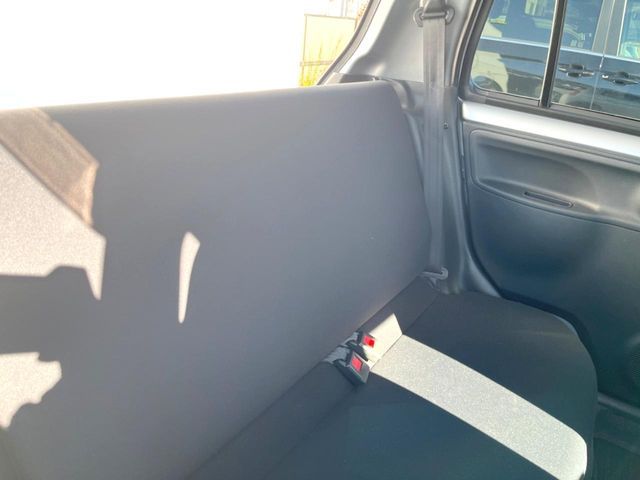 DAIHATSU ESSE 2010 Image 31