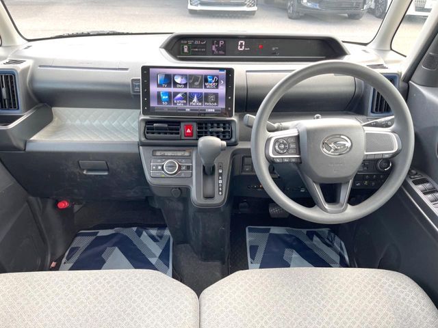 DAIHATSU TANTO 2021 Image 31